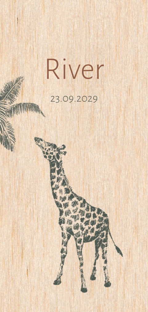 Geboortekaartje hout met een groene getekende giraffe